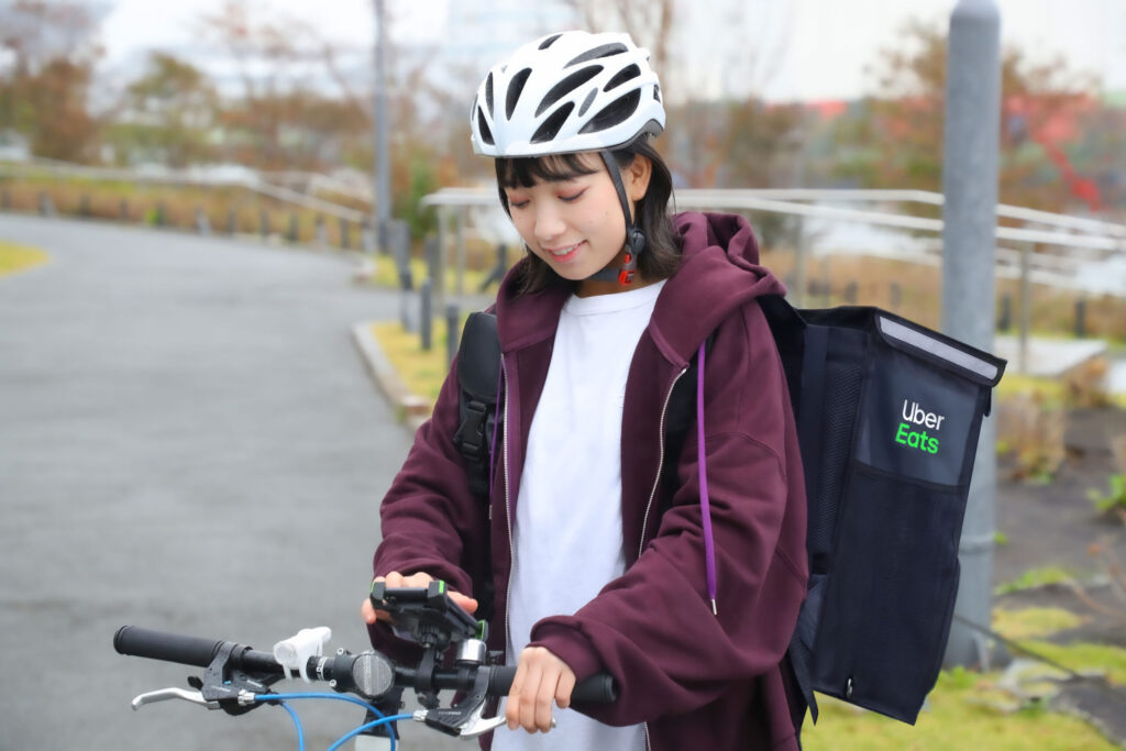配達パートナーの女性