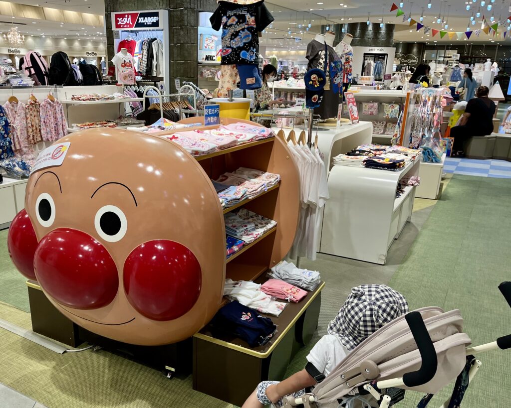あべの近鉄タワー館8階の子供服売り場