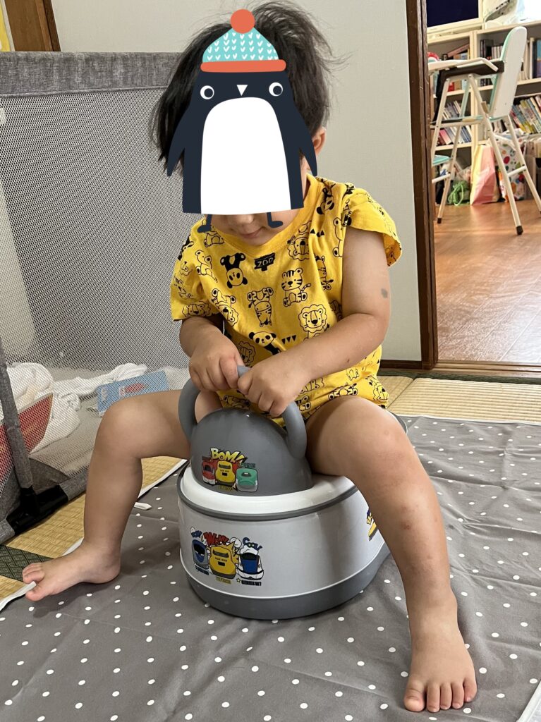 5wayおまると防水シーツと息子