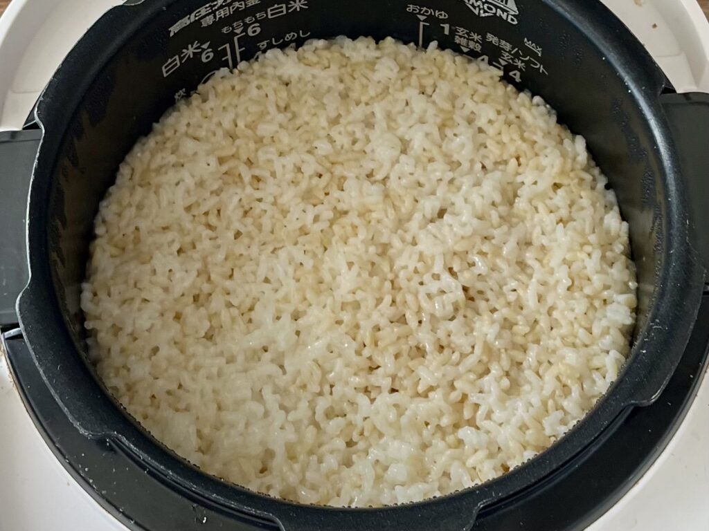 玄米入りご飯が炊けた